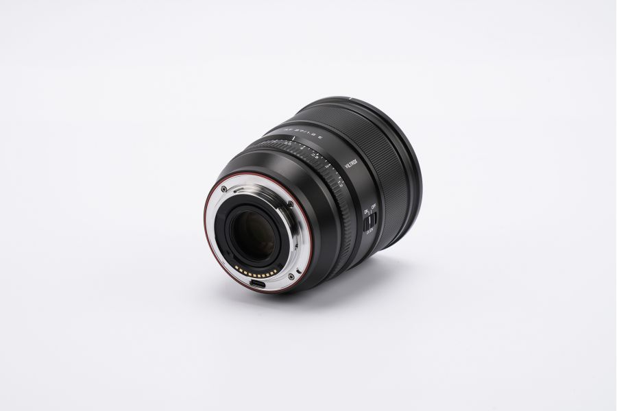 Объектив Viltrox AF 27mm f/1.2 E для Sony E