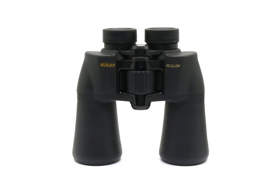 Бинокль Nikon Aculon A211 16x50 4.2° в упаковке