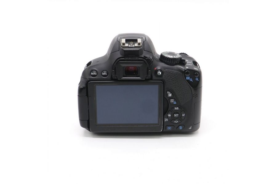 Canon EOS 650D kit box (пробег 156520 кадров)