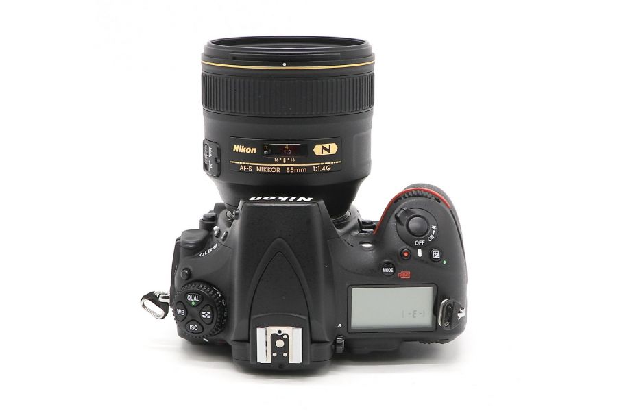 Nikon D810 kit 85mm f/1.4G AF-S Nikkor