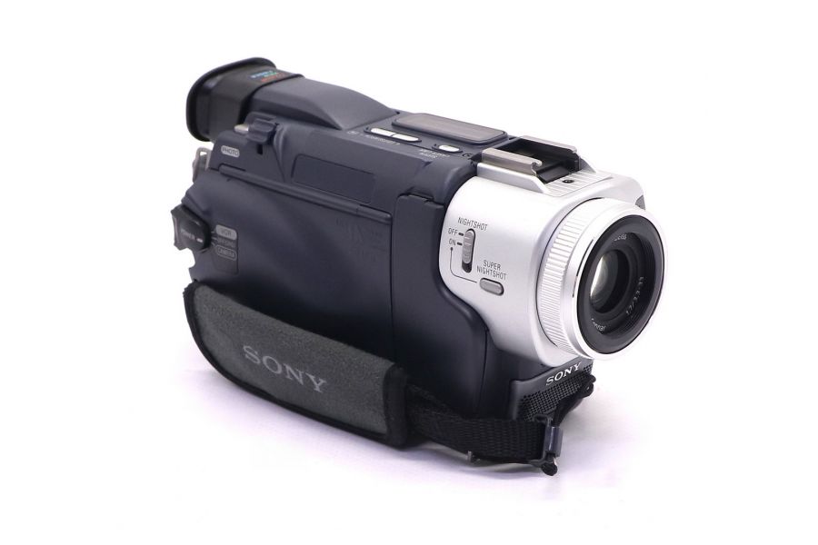 Видеокамера Sony DCR-TRV15E