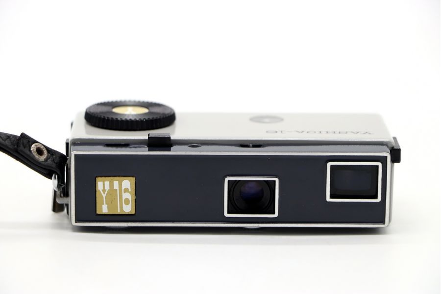 Yashica-16