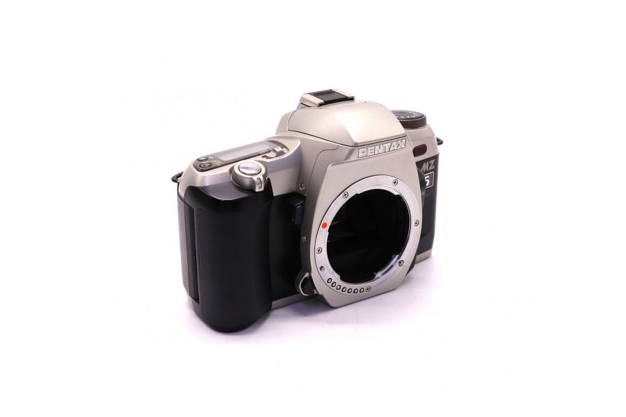 Pentax MZ-6 Quartz Date body в упаковке