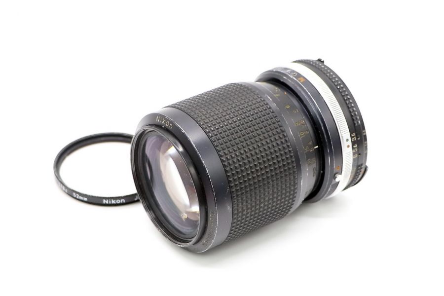 Nikon 35-105mm f/3.5-4.5 Zoom-Nikkor