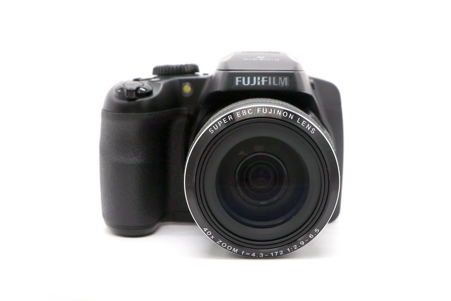 Fujifilm finepix S8200 в упаковке