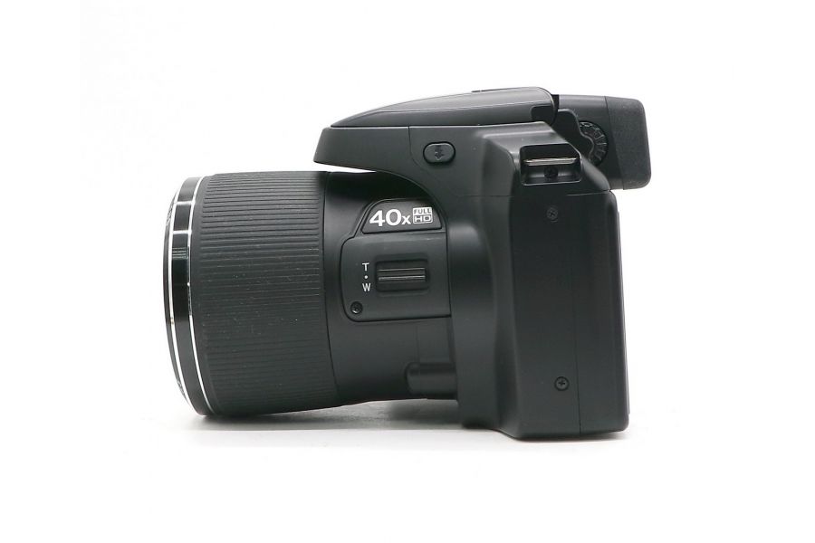 Fujifilm finepix S8200 в упаковке