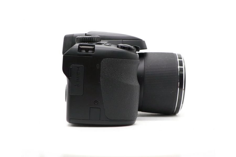 Fujifilm finepix S8200 в упаковке