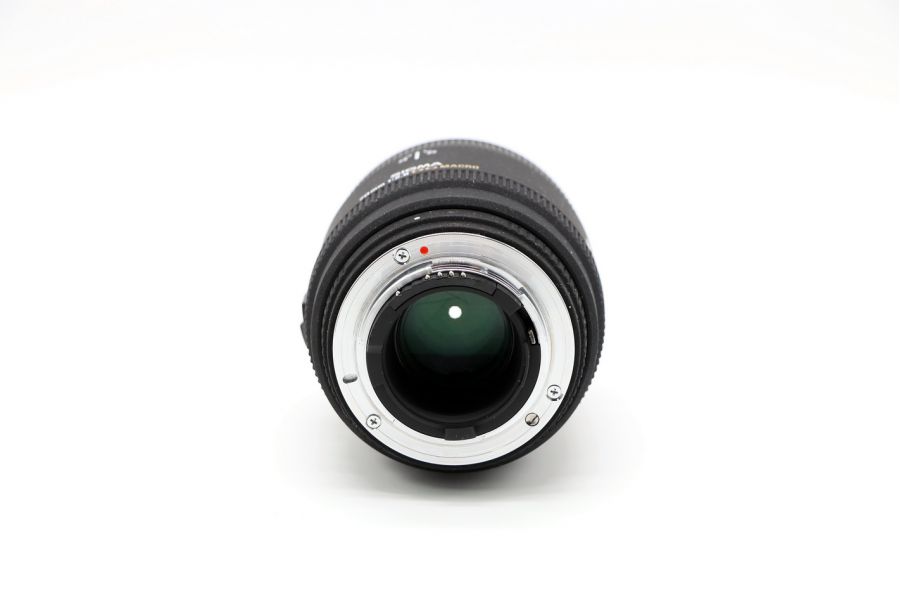 Sigma AF 70mm f/2.8 Macro EX DG Nikon F