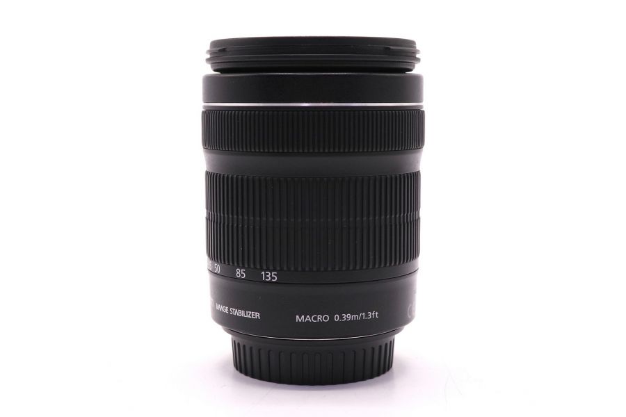 Canon EF-S 18-135mm 3.5-5.6 IS STM в упаковке