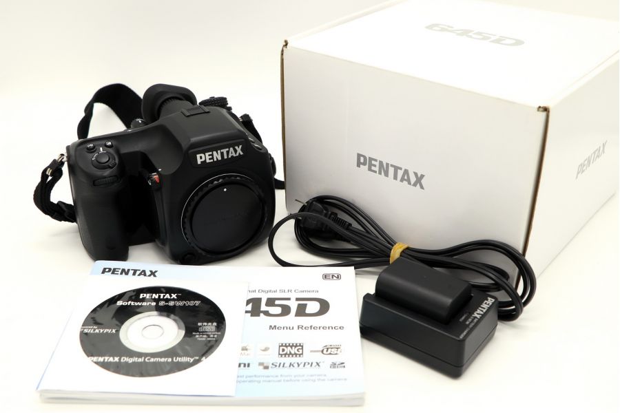Pentax 645D body в упаковке (пробег 4,5К)