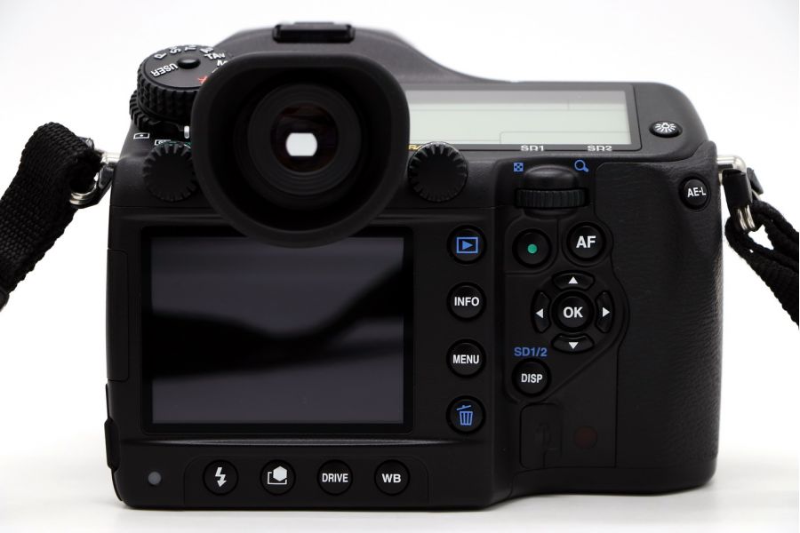 Pentax 645D body в упаковке (пробег 4,5К)