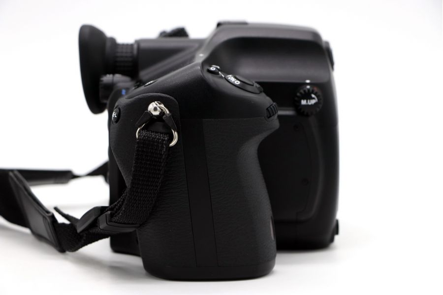 Pentax 645D body в упаковке (пробег 4,5К)