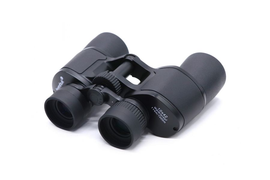 Бинокль Levenhuk Sherman BASE 10x42 в упаковке