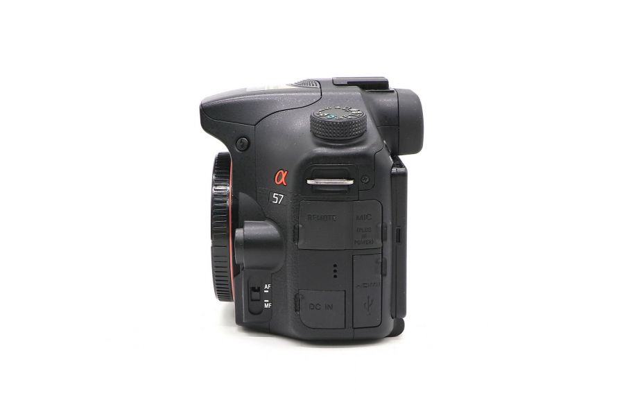 Sony A57 body в упаковке (пробег 11000 кадров)
