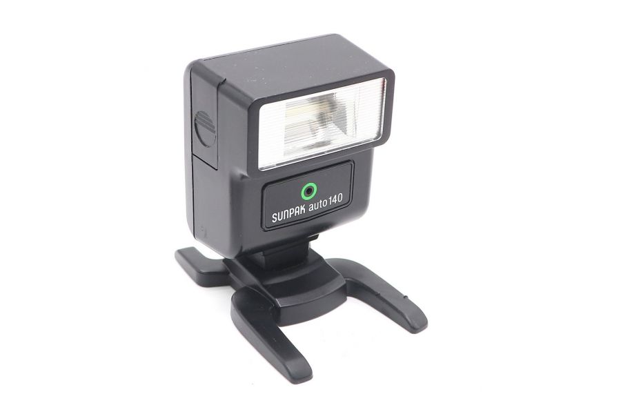 Фотовспышка Sunpak auto 140