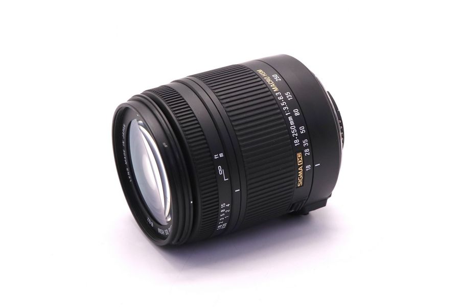 Sigma AF 18-250mm f/3.5-6.3 DC OS HSM Macro for Nikon (Japan)