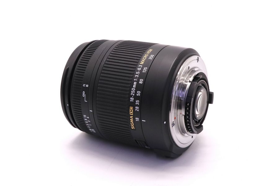 Sigma AF 18-250mm f/3.5-6.3 DC OS HSM Macro for Nikon (Japan)