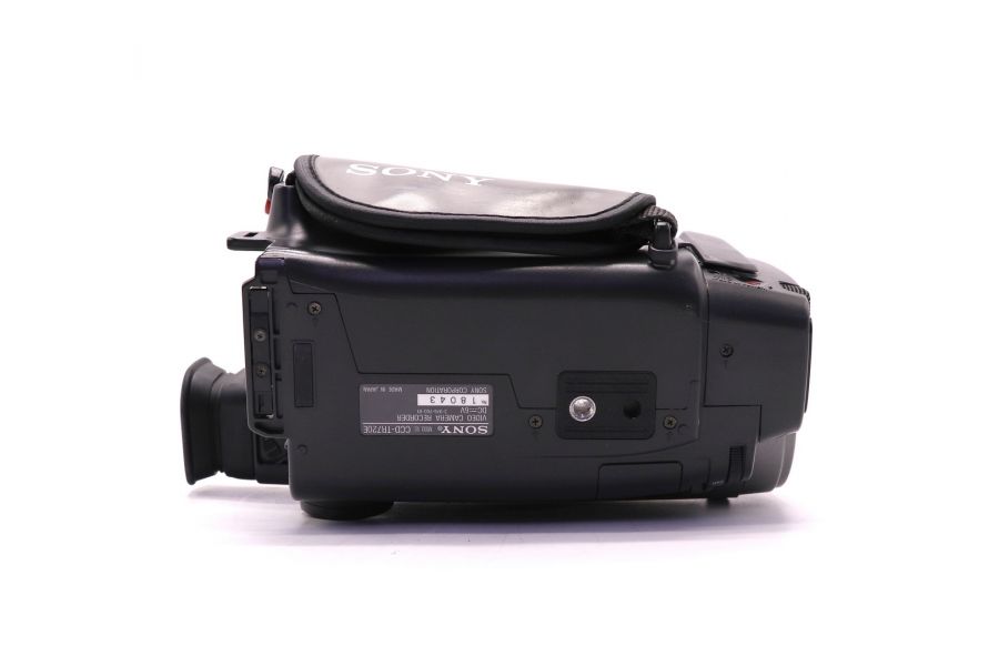 Видеокамера Sony CCD-TRV720E