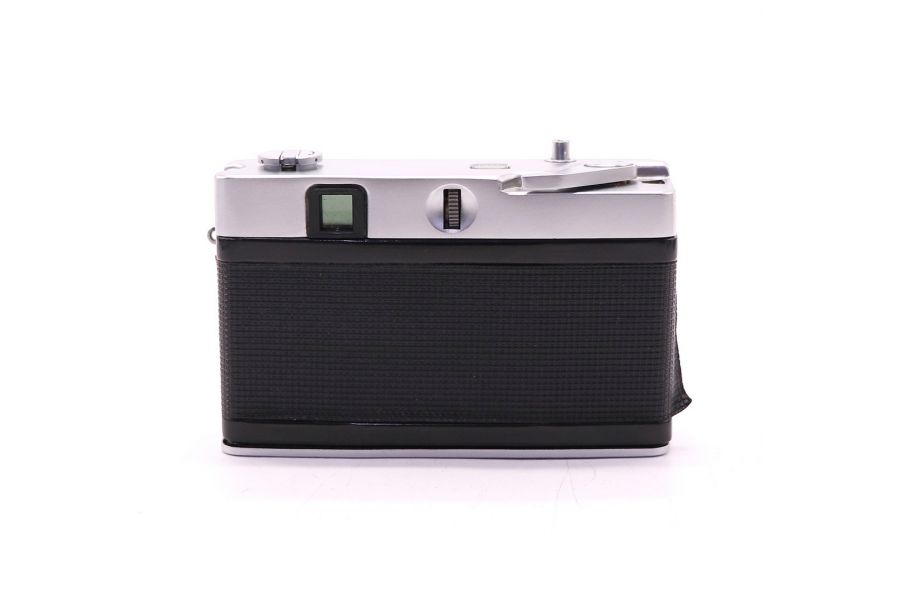 Советский полуформатный фотоаппарат Фэд Микрон 