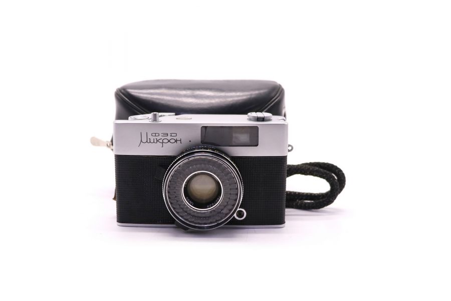 Советский полуформатный фотоаппарат Фэд Микрон 