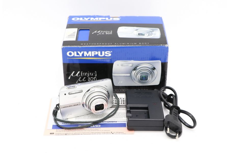 Olympus mju 820 (Japan)