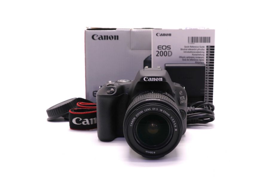 Canon EOS 200D kit в упаковке (пробег 5700 кадров)