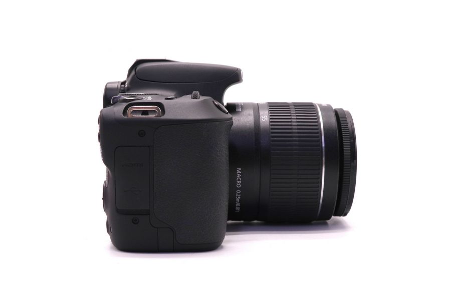 Canon EOS 200D kit в упаковке (пробег 5700 кадров)