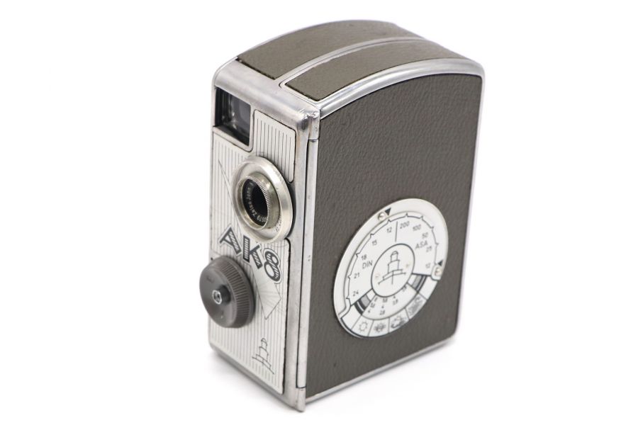 Кинокамера AK8 Pentacon (Germany, 1957)