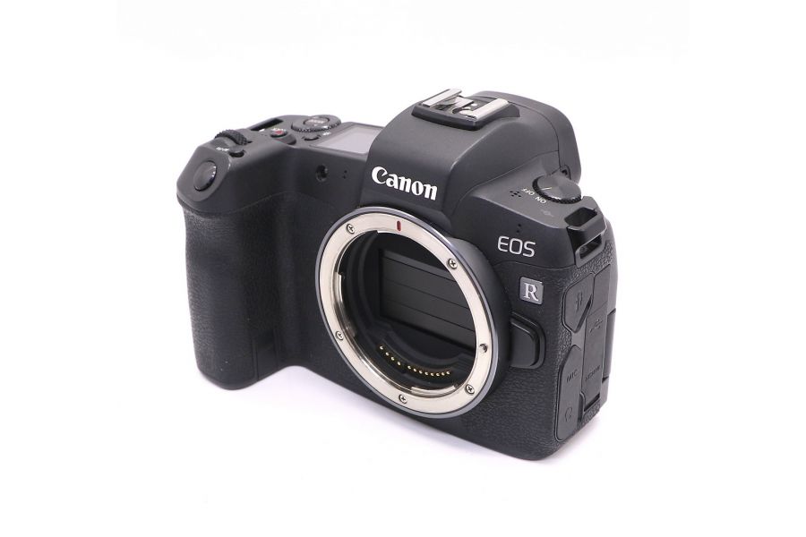 Canon EOS R body в упаковке (пробег 7000 кадров)
