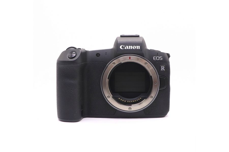 Canon EOS R body в упаковке (пробег 7000 кадров)