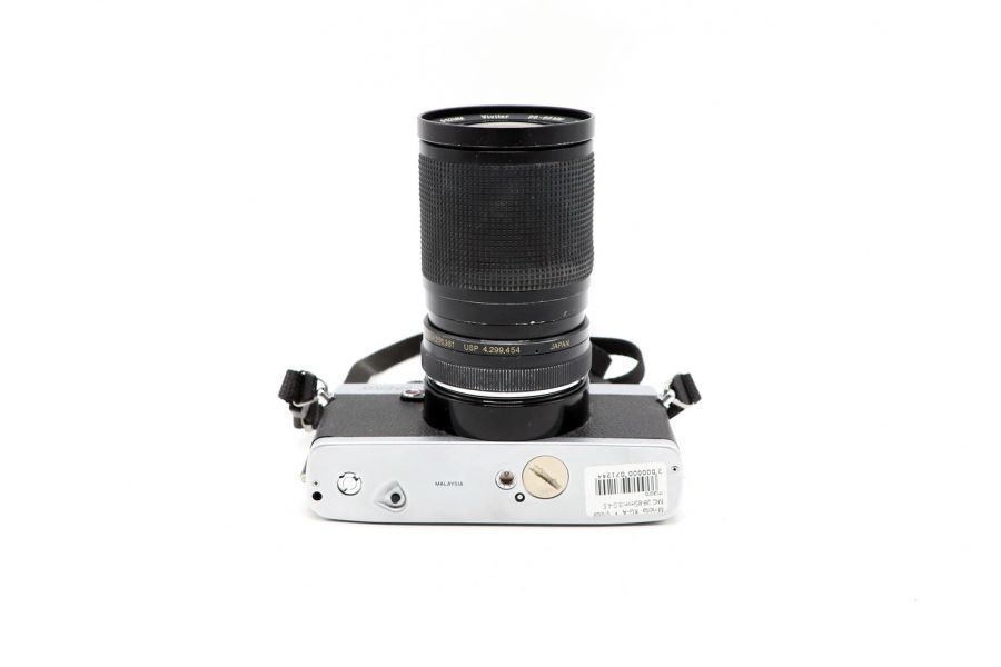 Minolta XG-A kit 28-85mm (Japan, 1982)