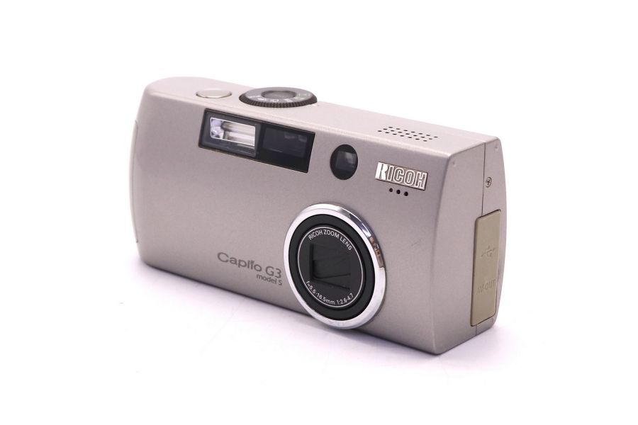 Ricoh Caplio G3S (корпус из магниевого сплава)
