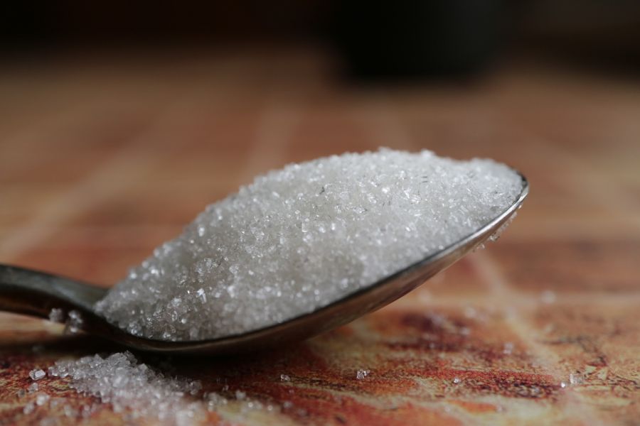 Canon EF-M 28mm f/3.5 Macro IS STM