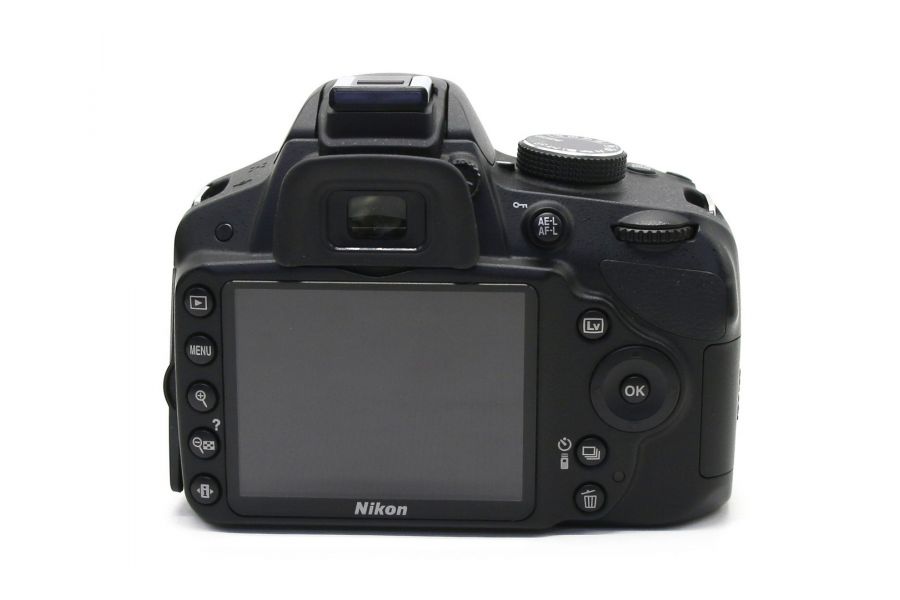 Nikon D3200 body (пробег 23870 кадров)