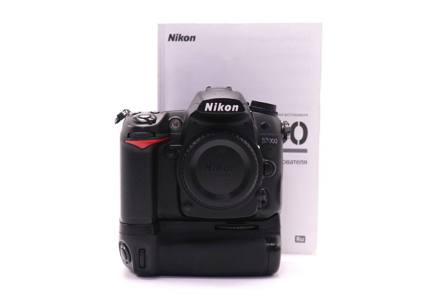 Nikon D7000 body (пробег 115830 кадров)