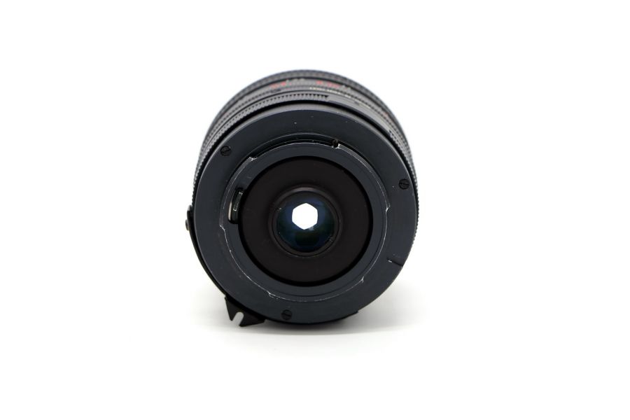 Uniphot 28mm f/2.8 MC для Nikon F