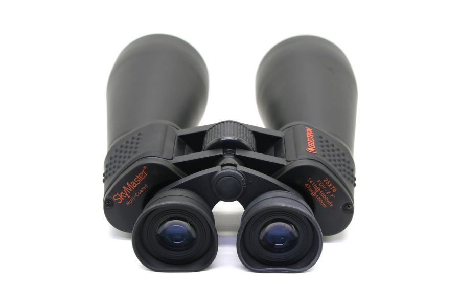 Бинокль Celestron SkyMaster 25x70 в упаковке