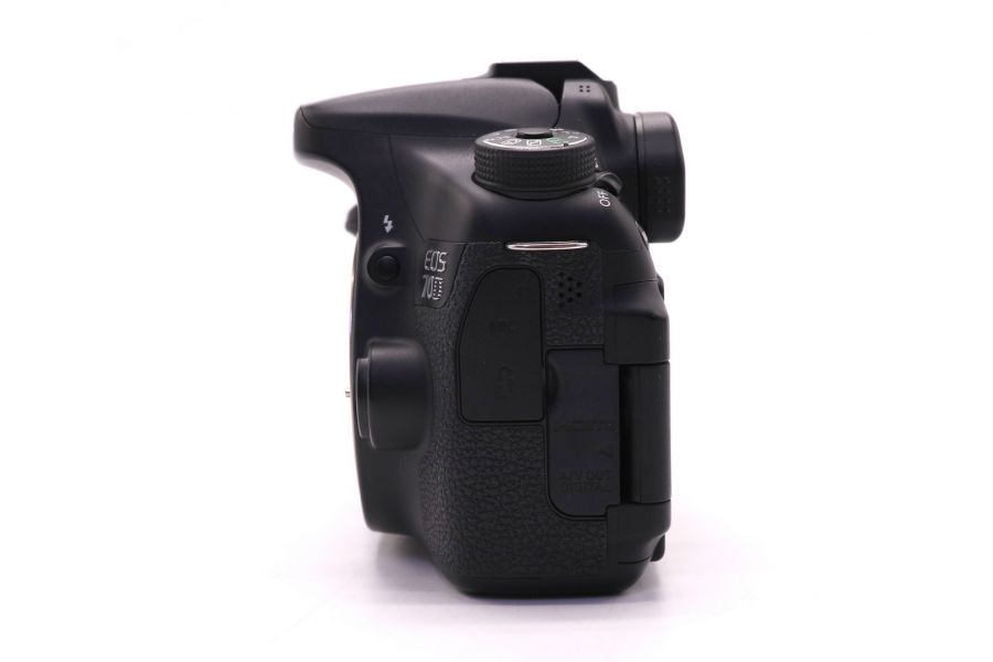 Canon EOS 70D body (пробег 15500 кадров)