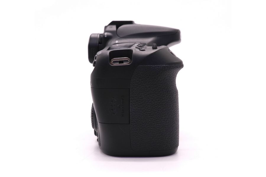 Canon EOS 70D body (пробег 15500 кадров)