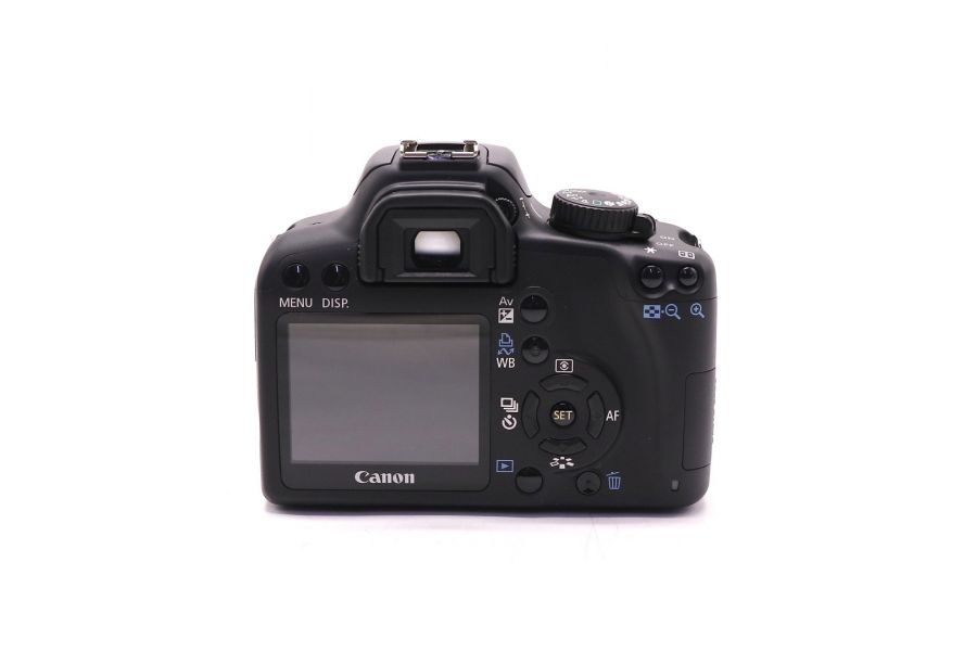 Canon EOS 1000D kit в упаковке (пробег 3540 кадров)