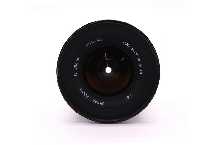 Sigma AF 18-35mm f/3.5-4.5 Aspherical