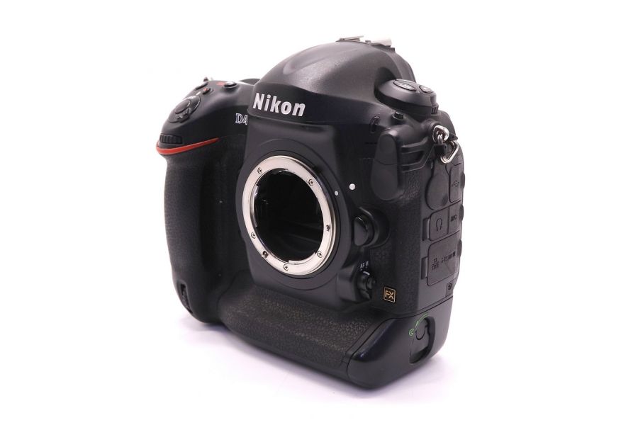 Nikon D4 body (пробег 61450 кадров)