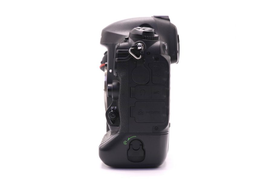 Nikon D4 body (пробег 61450 кадров)