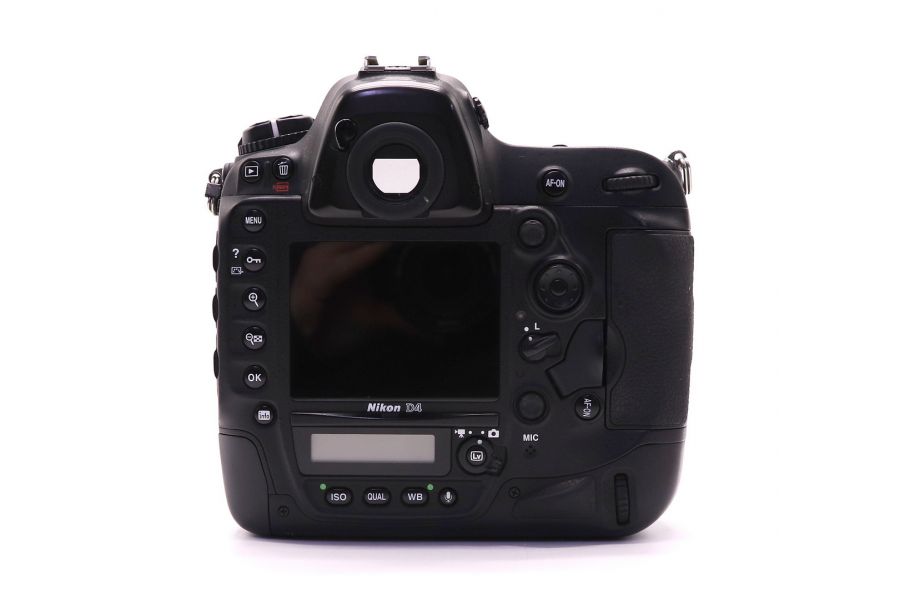 Nikon D4 body (пробег 61450 кадров)