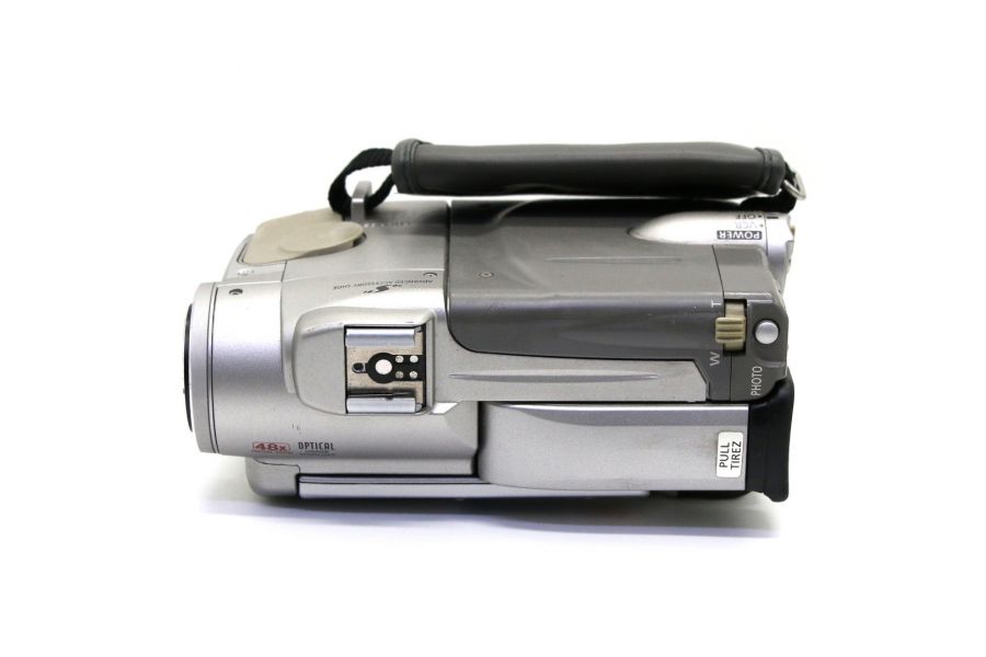 Видеокамера Canon DM-MV30i