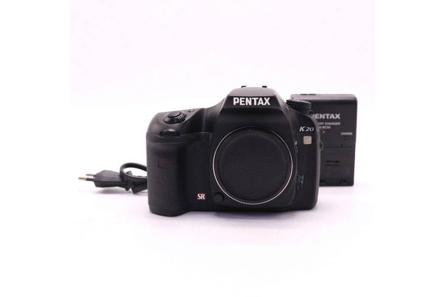 Pentax K20D body (пробег 6625 кадров)