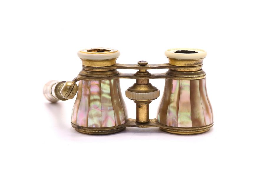 Бинокль театральный перламутровый 