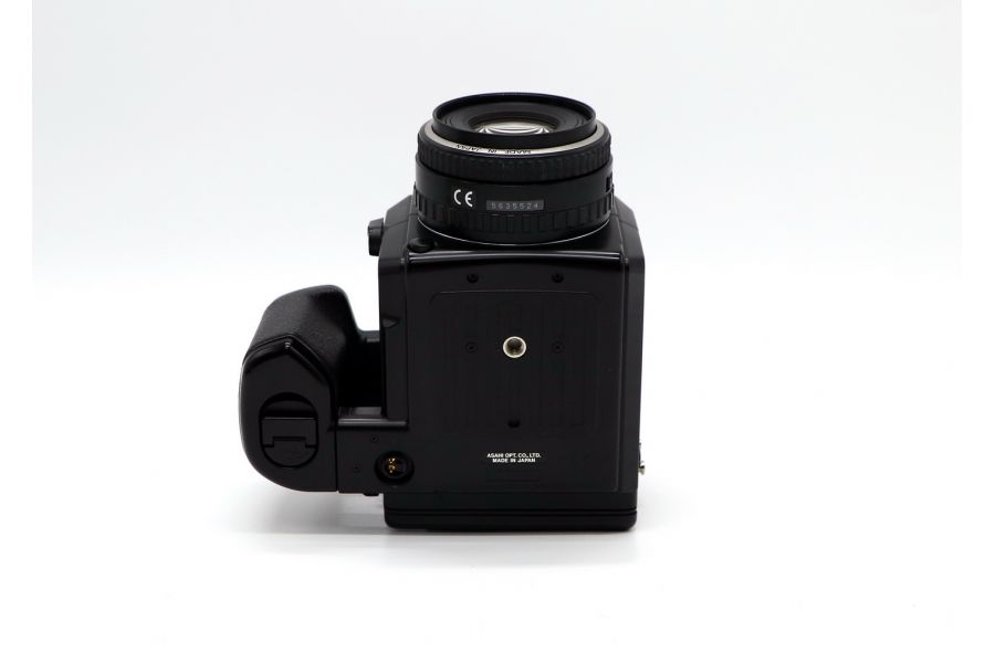 Pentax 645N + Pentax-FA SMC 645 2.8/75mm