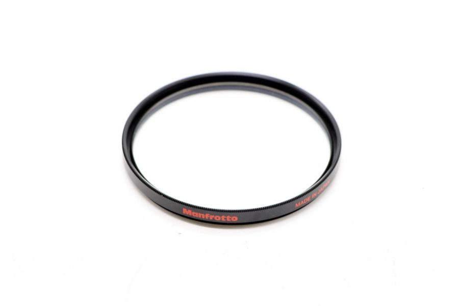 Светофильтр Manfrotto Essential/UV 58mm Japan