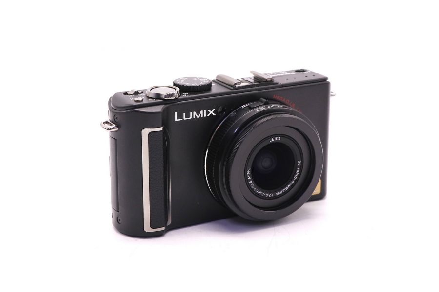 Panasonic Lumix DMC-LX3 в упаковке